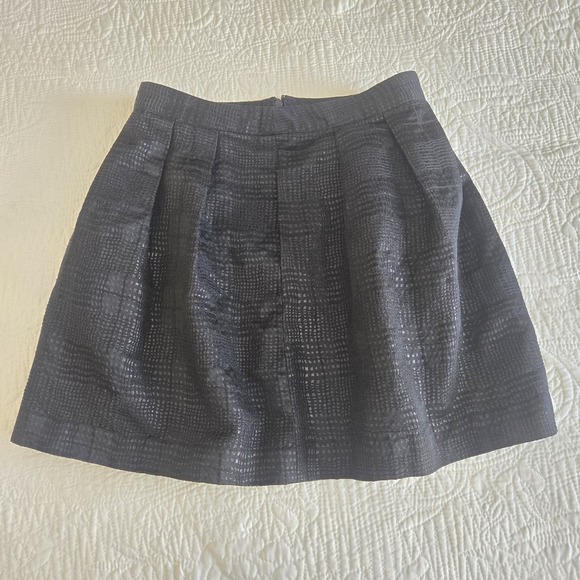 Tommy Hilfiger Pleated Mini Skirt Texture Pockets Preppy Party Skirt Size 4 - Picture 2 of 13